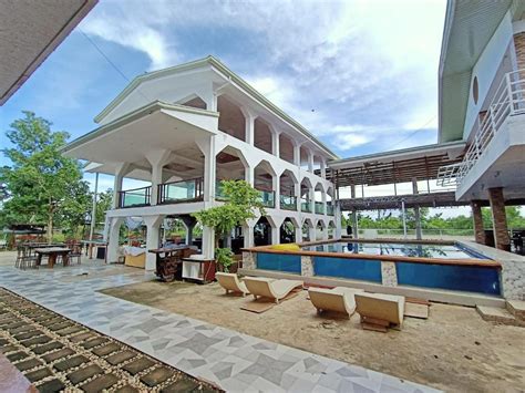 532 Panglao Hotels from P2,685 .